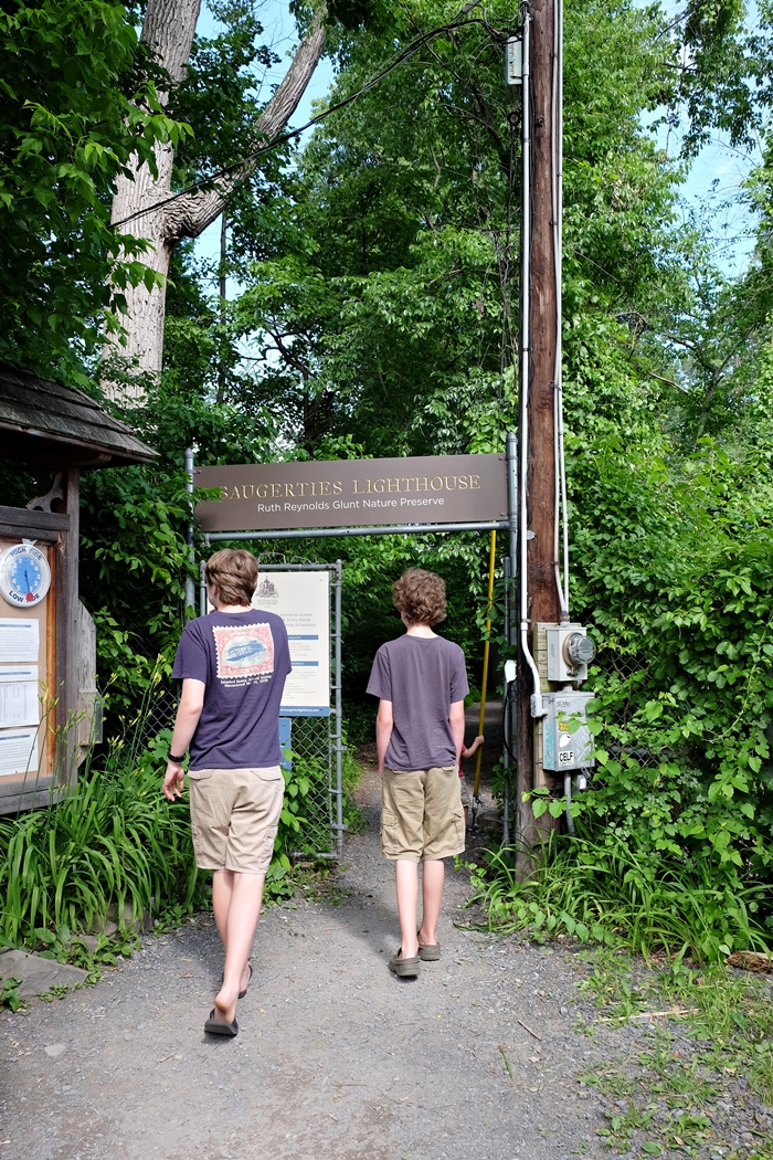 Saugerties lighthouse trail